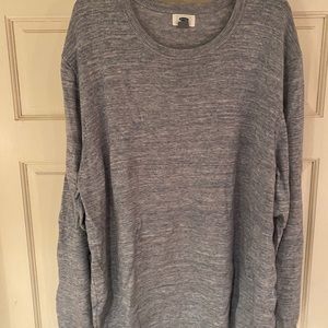Gap crewneck sweater